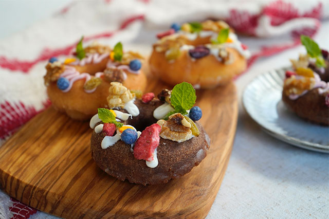 ケーキドーナツ×クリスマスリース