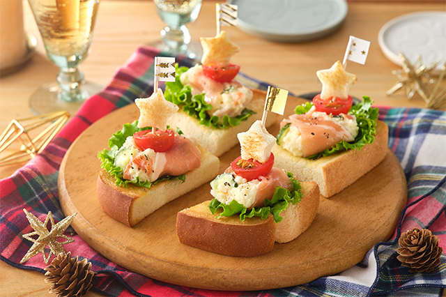 生ハムとポテトサラダのオープンサンド