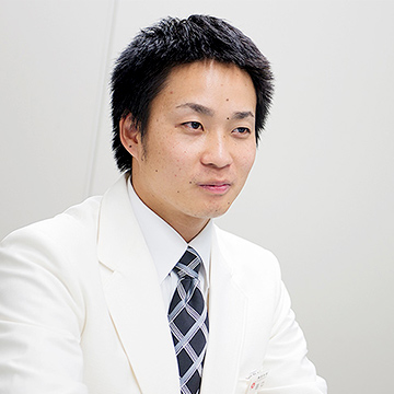 施設本部施設第一部T.R.