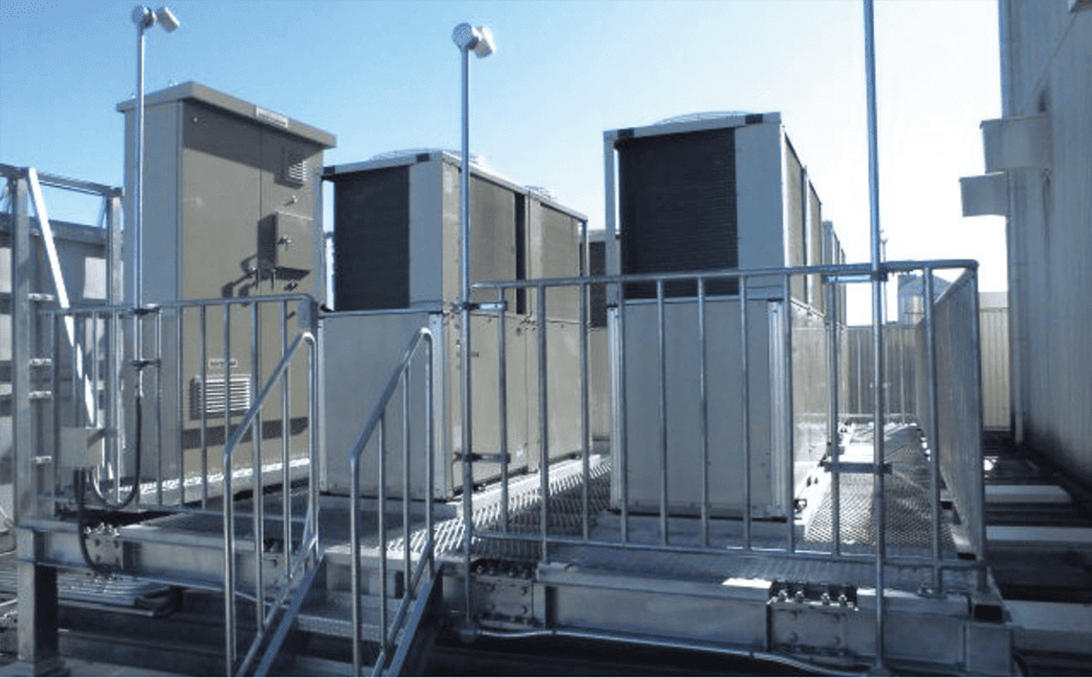 CO<sub>2</sub>冷媒冷凍機（安城冷生地事業所）